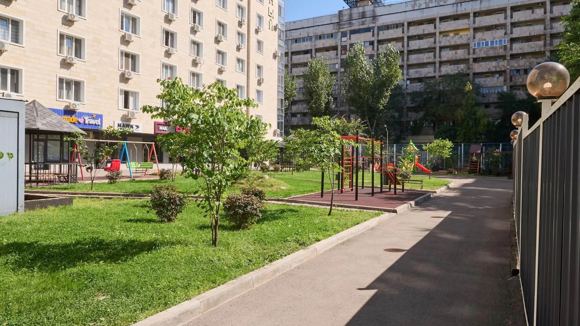 One Bedroom Apartment Next To Arbat In Almat 0*, Almaty