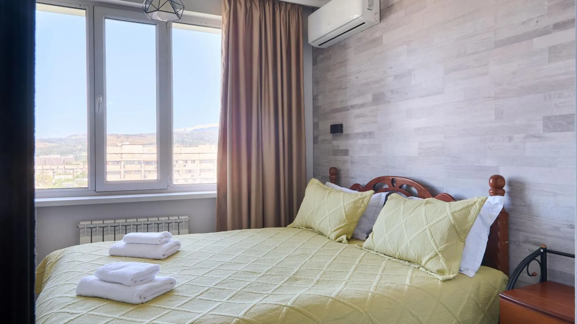 One Bedroom Apartment Next To Arbat In Almat